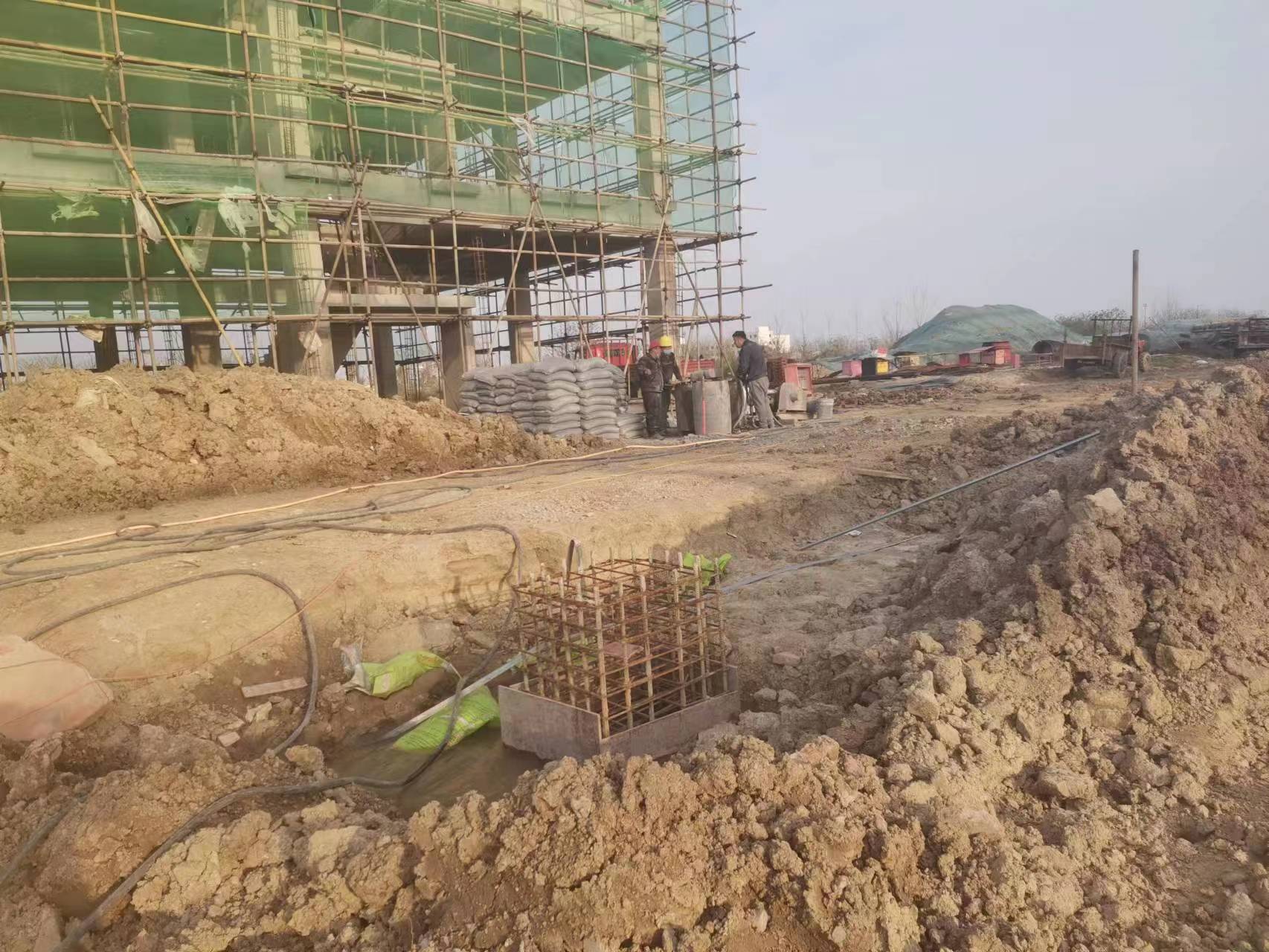 醴陵当桥梁出现裂缝的时候应该及时加固修补